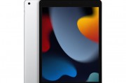 Apple 苹果 iPad Pro 11英寸 IPAD 9代 10.2寸平板电脑全新 学生游戏平板 IPAD9代  10.2寸 银色 2021款 64G WLAN版和微软Surface Pro 9成本效益更高的是哪个？投资考虑哪个成本效益更高？
